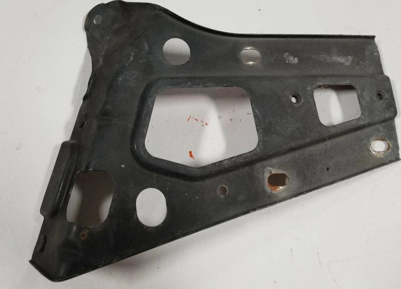 Fender Extension Bracket RH for Jaguar XK8 XKR (1997–2006)