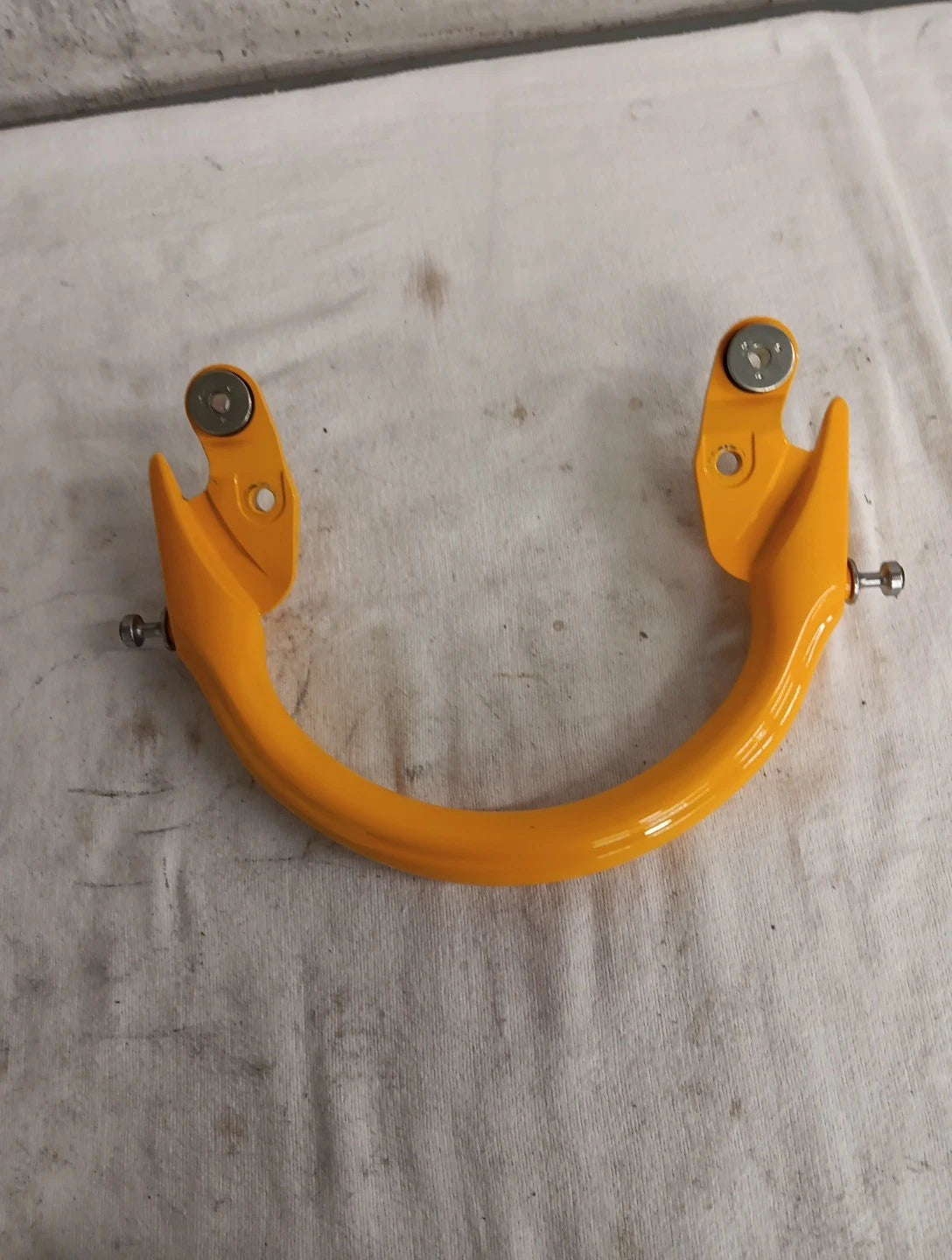 Rear Grab Handle for Suzuki Hayabusa (1999–2003) 46211-24F01-35W Yellow