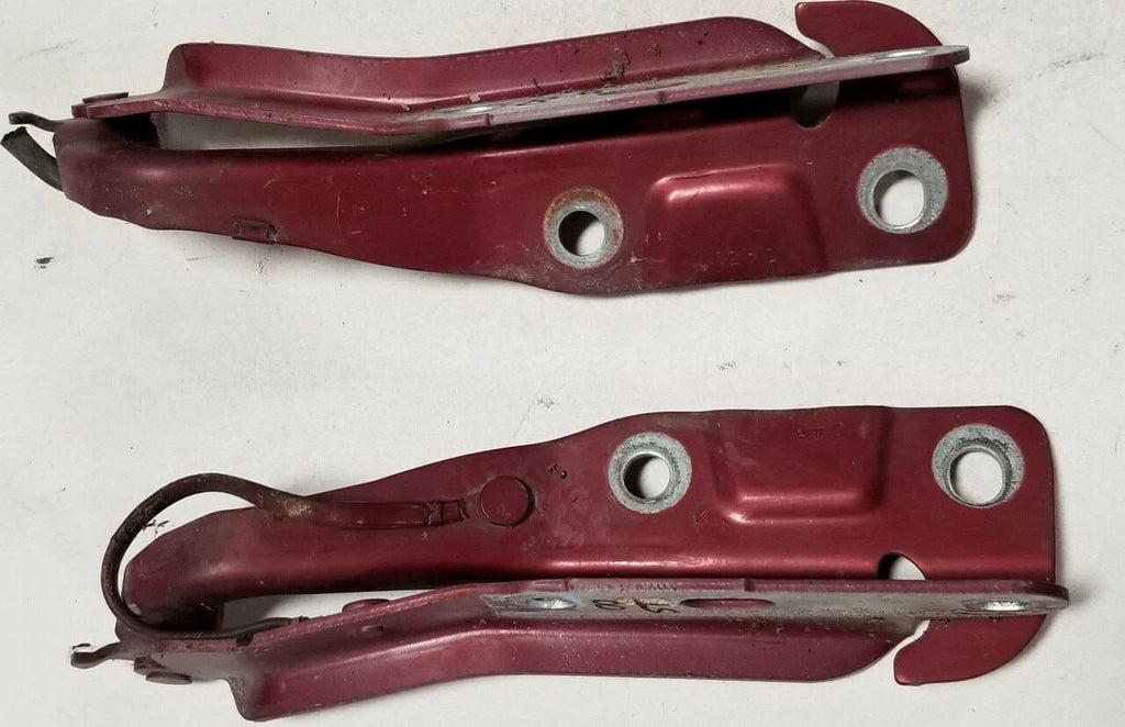 Hood Hinge Set for Jaguar S-Type (2000–2008)
