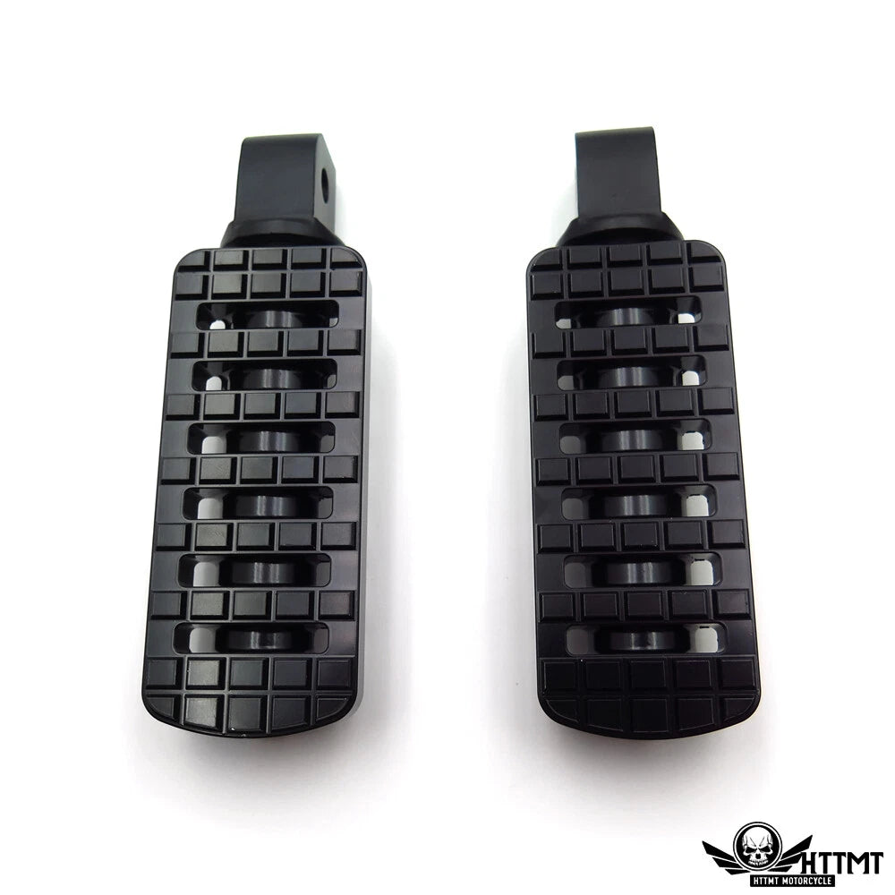 Black Dominator Footpegs for Harley Softail Slim FLSL & Breakout (2018–2023)