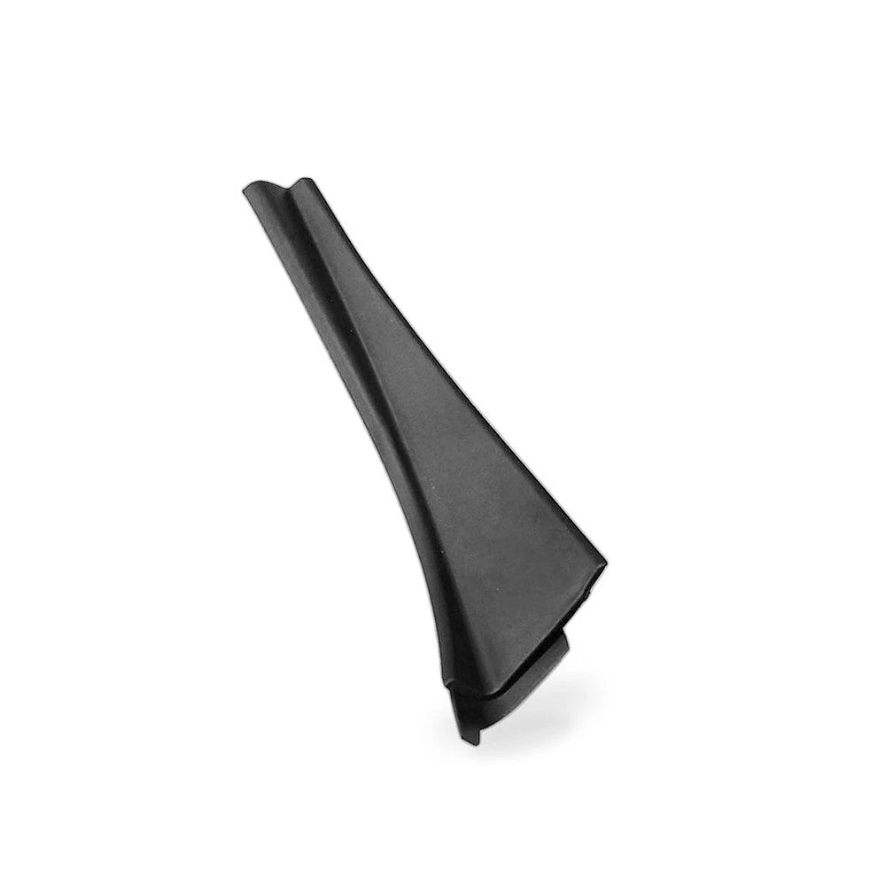 Right Windshield Wiper Side Trim Cover for Nissan Qashqai (2008–2015)