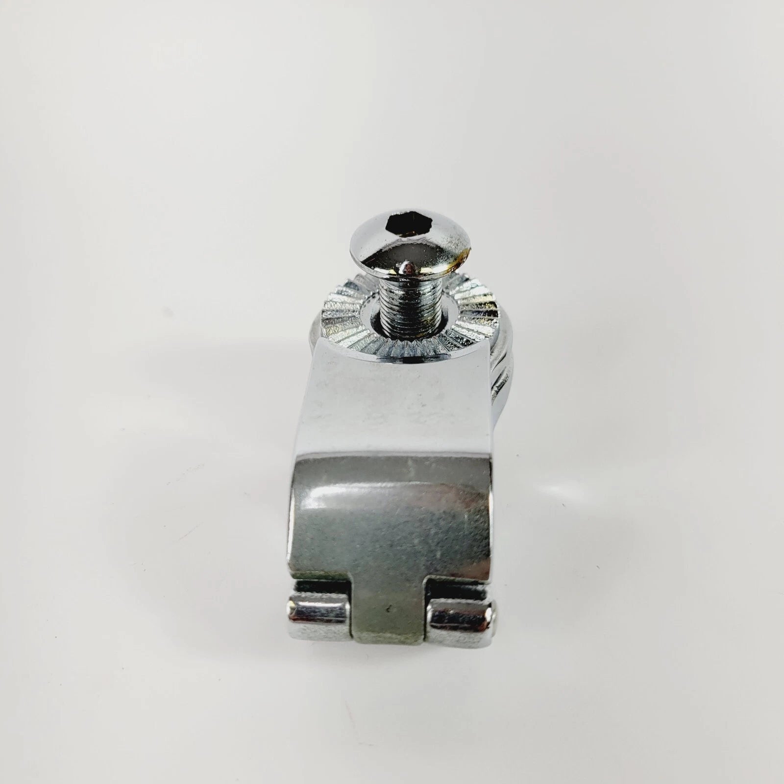 OEM Engine Guard Crash Bar Mount Clamp for Harley Davidson (2007–2007)