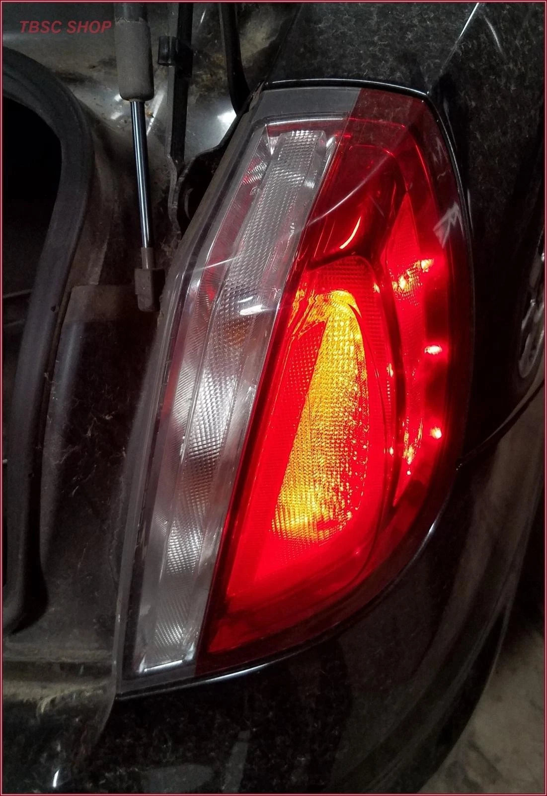 Right Passenger Brake Taillight for Lincoln MKS (2009–2012) AA53-13B504