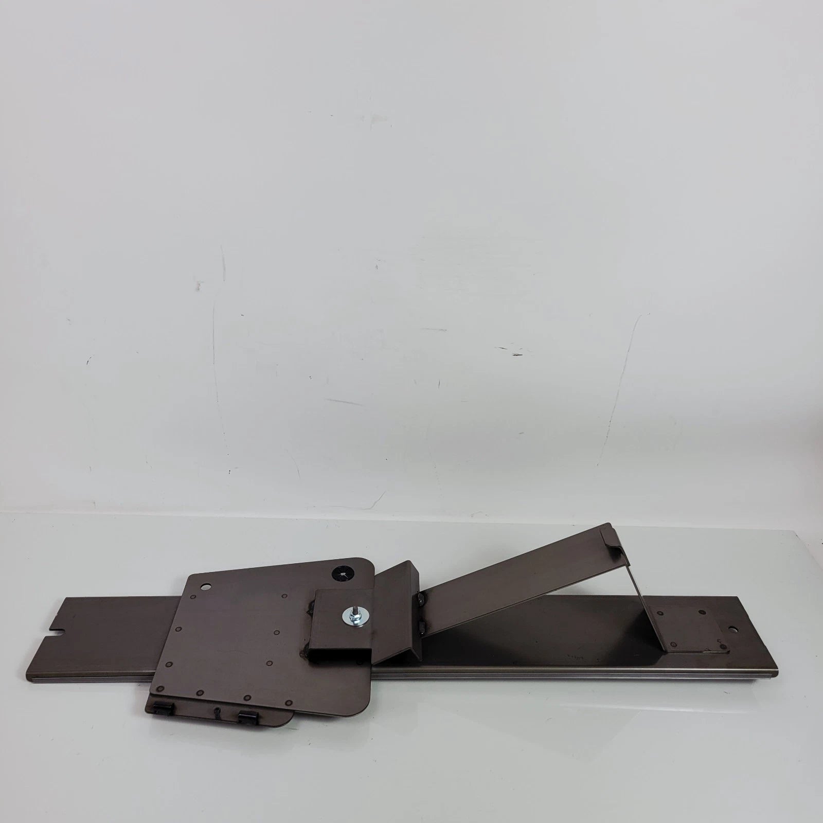 Dual Purpose Seat Display Bracket for Harley-Davidson V-Rod (2002–2017) 99906-05REG
