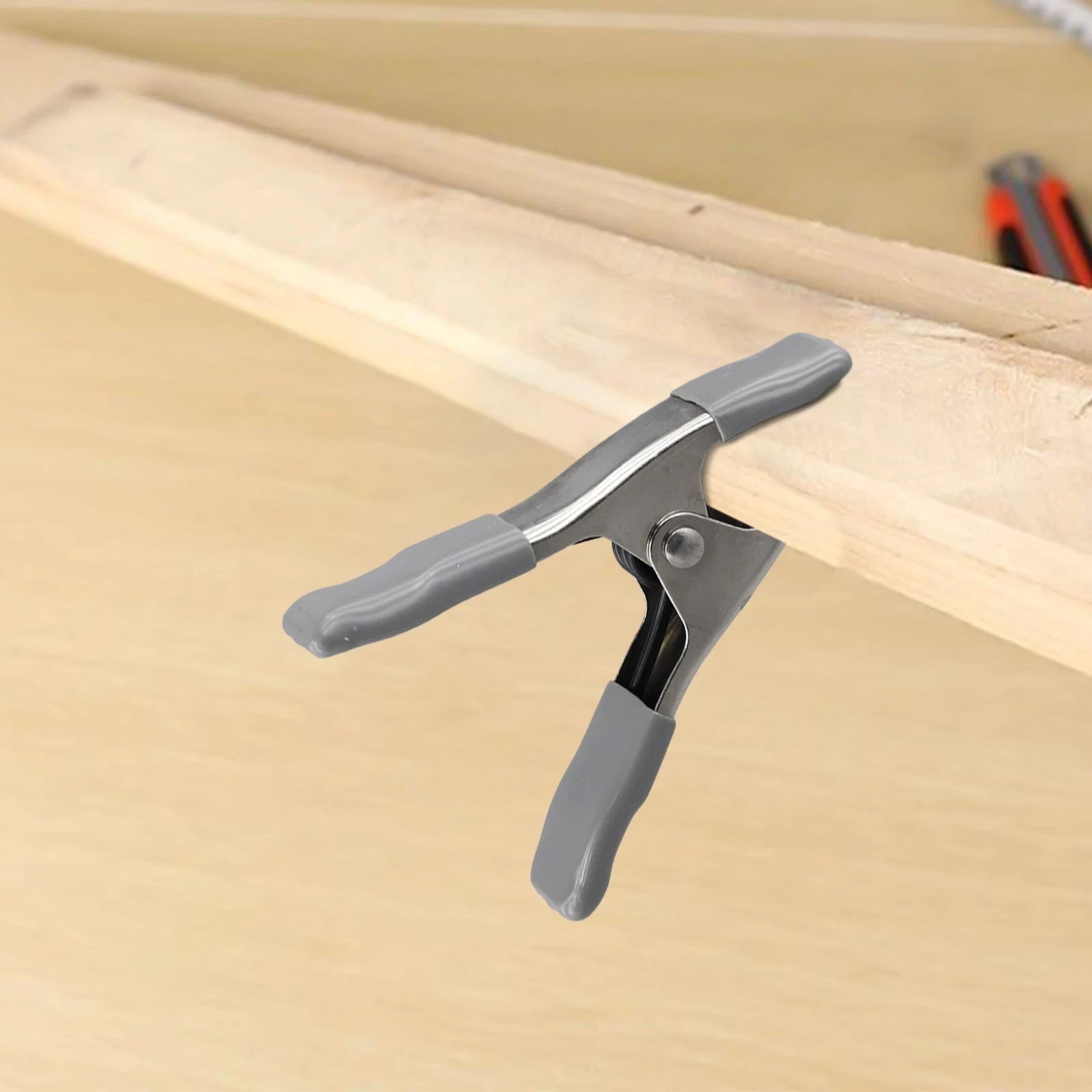 Set of 4 Heavy Spring Clamps for DIY Woodworking and Photography