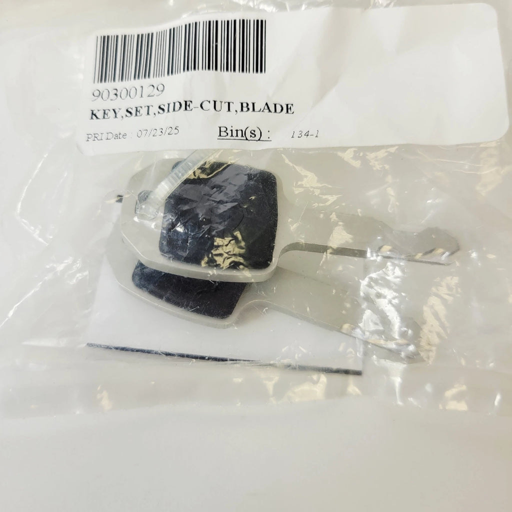 Set of 2 Side-Cut Blade Keys for Harley-Davidson Softail (2018–2025) 90300129/8512HD