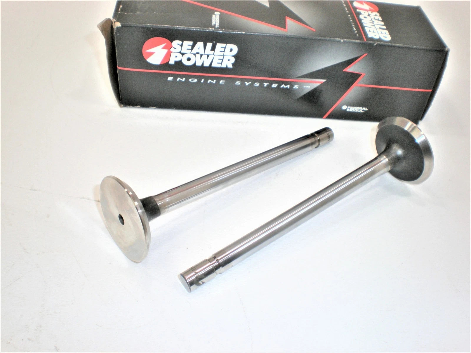 2X Sealed Power V-1926 Exhaust Valves for Marine Engines (Federal Mogul)