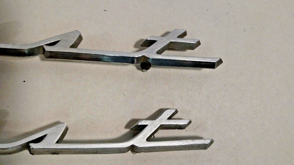 Fender Script Emblems Badge Ornament for Mercury Medalist (1956–1956)