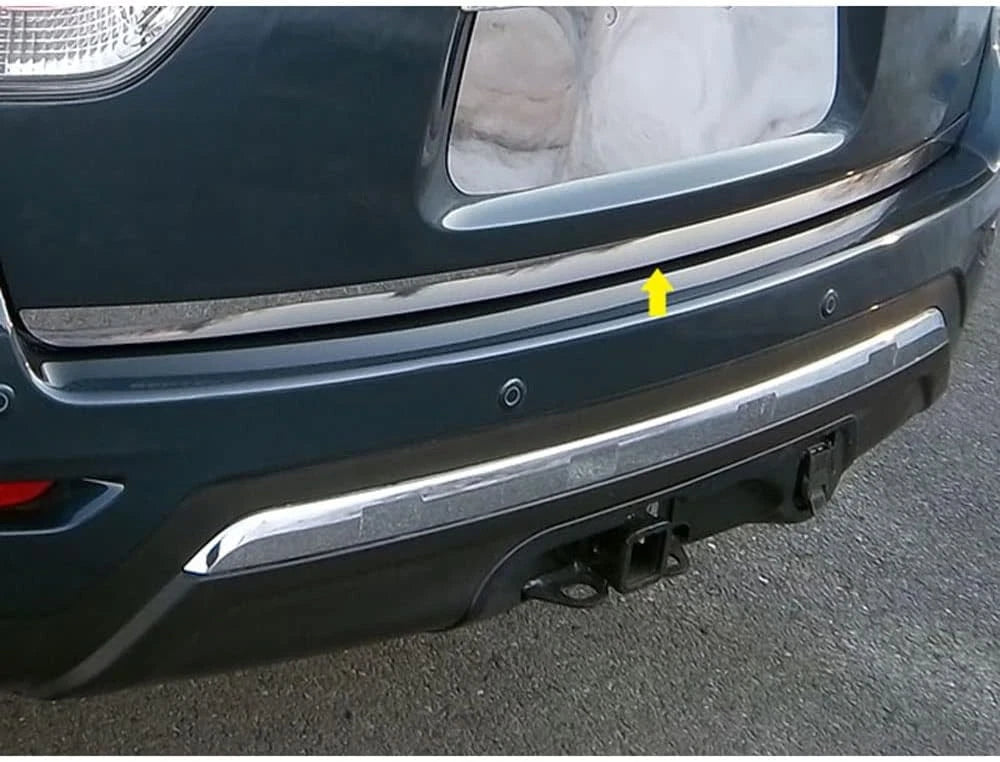 Trunk Lid Accent Stainless Steel Luxury FX for Nissan Pathfinder (2013–2020)