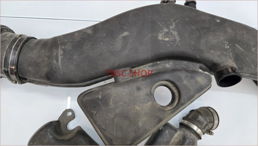 Air Intake Assembly for Lincoln Mark VIII (1993–1996) 4.6L