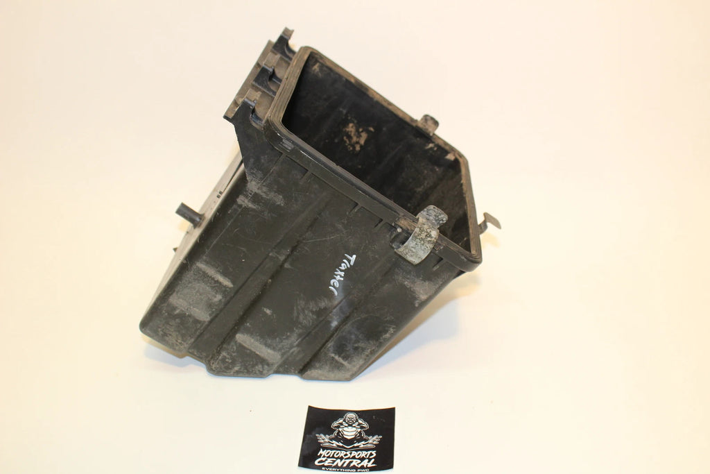 Airbox Air Cleaner Filter Box Cover Trim for 707800070