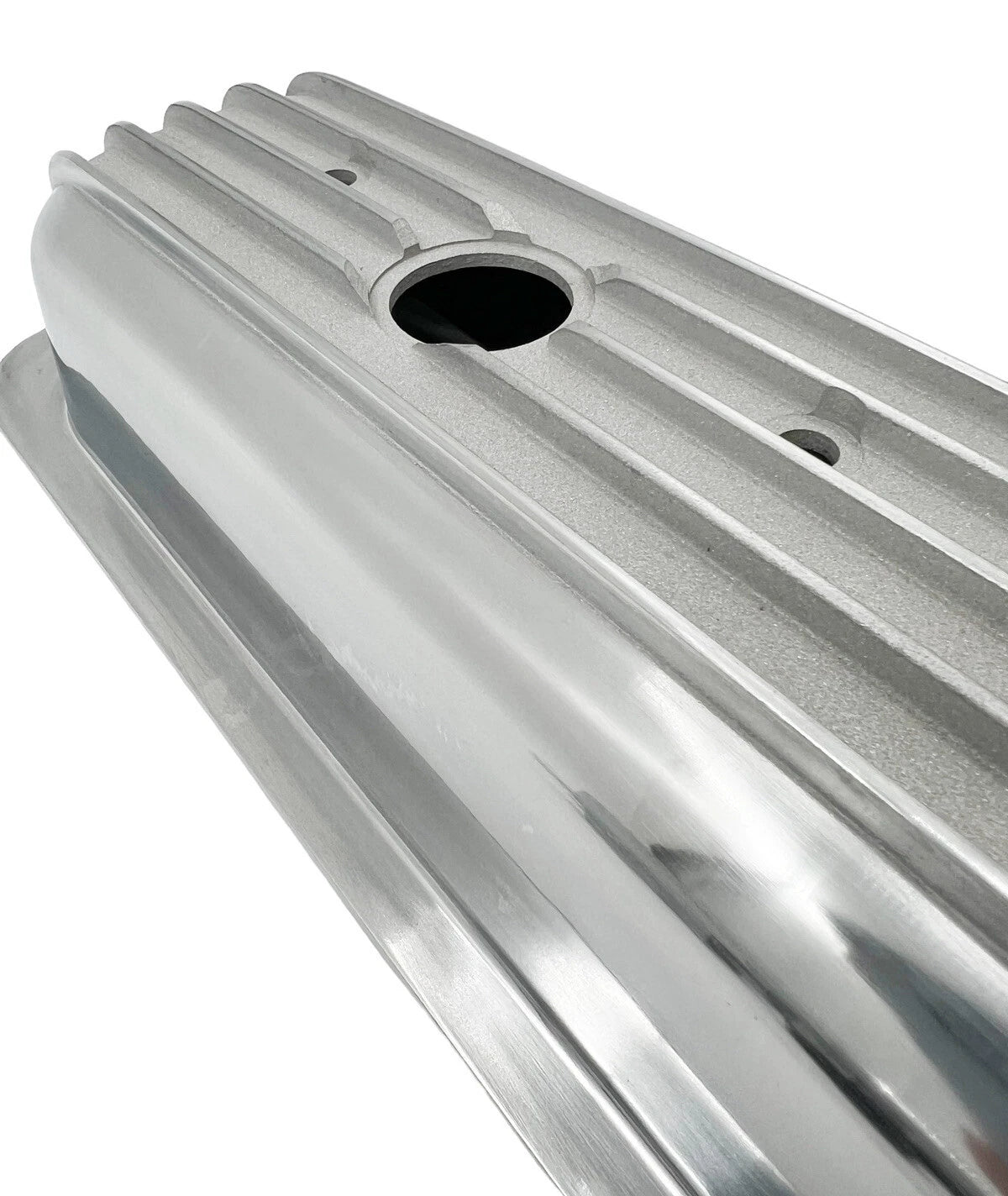 Short Finned Aluminum Valve Covers for Small Block Chevy 350 Vortec TBI (1967–2000)