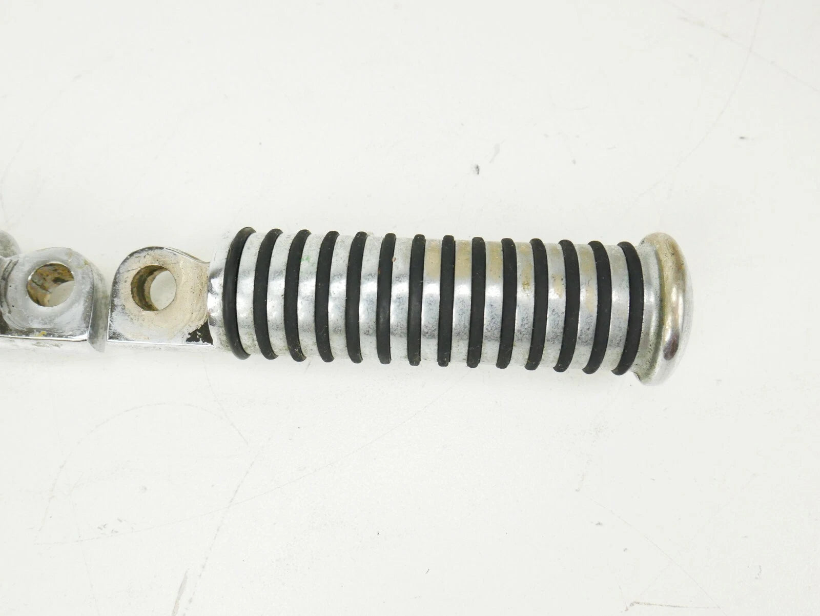 Chrome Rubber O-Ring Grip Pegs for Harley Davidson (Genuine)
