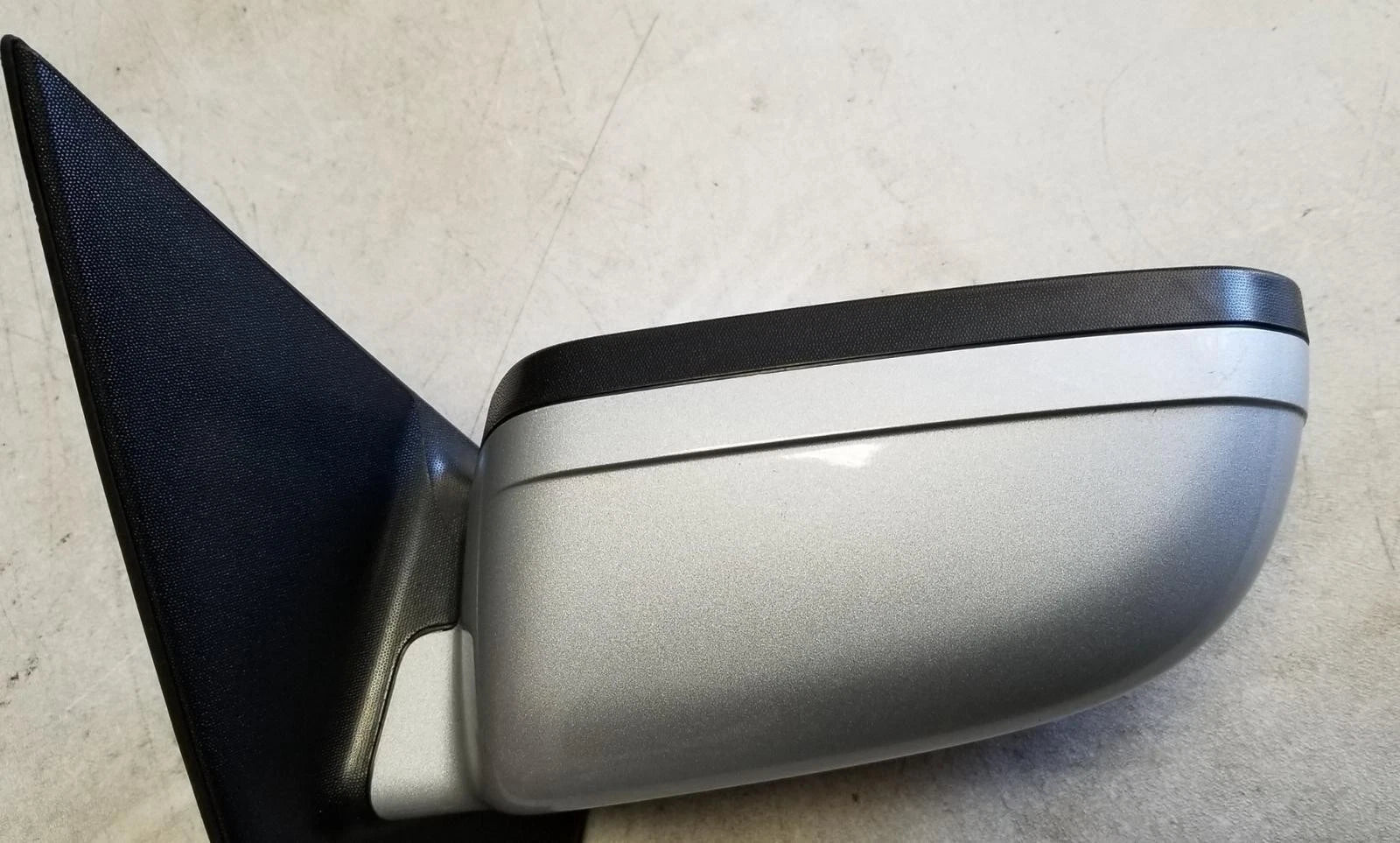 OEM LH Driver Side Mirror for Lincoln Zephyr MKZ (2006–2010) Silver