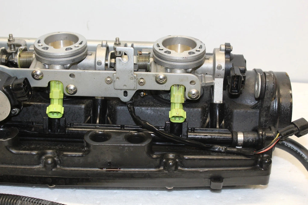 OEM throttle body for Yamaha GP1300R (2003–2008) 60T-13750-00-00