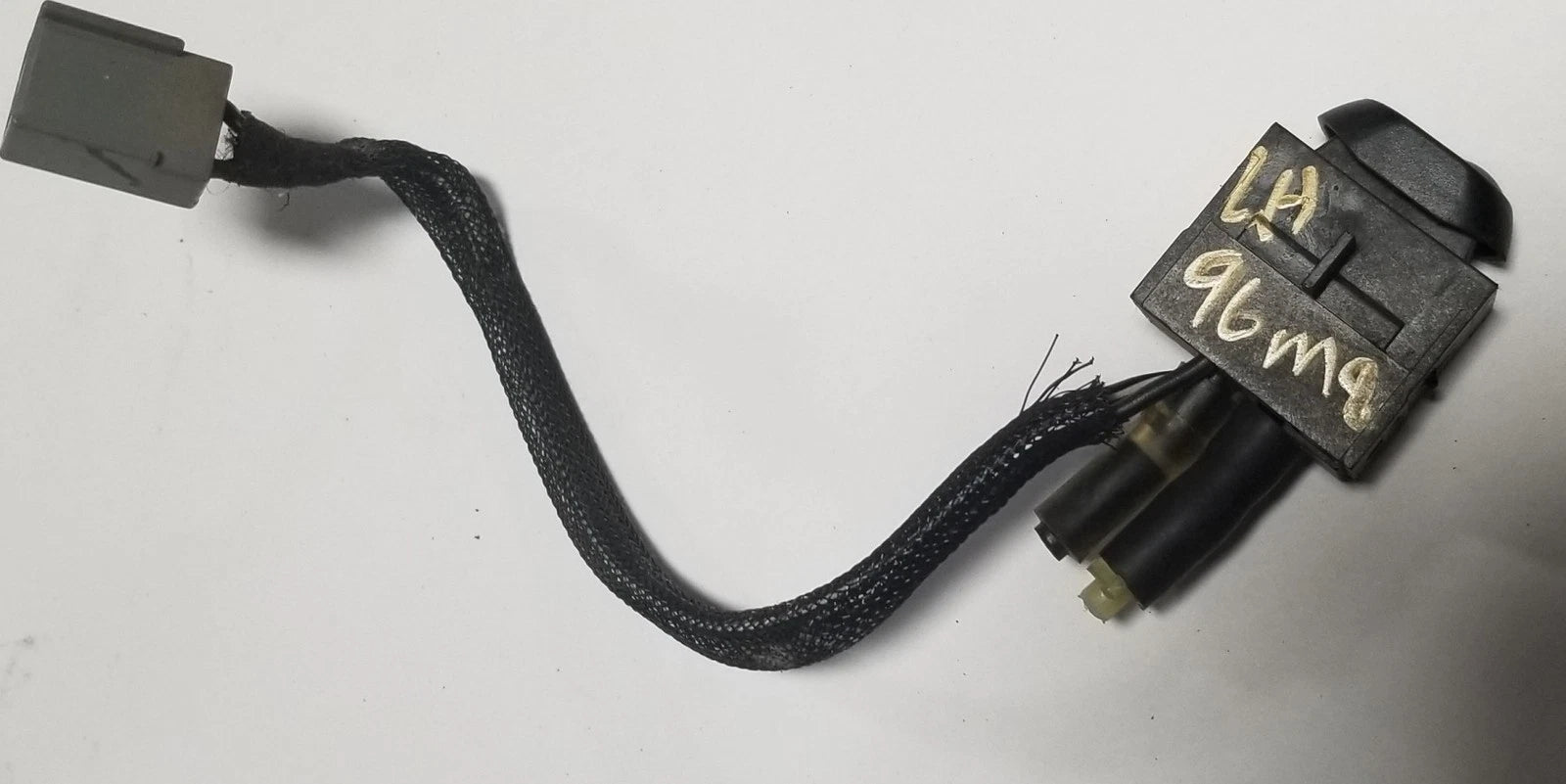 Seat Lumbar Switch for Lincoln Mark VIII (1993–1996)