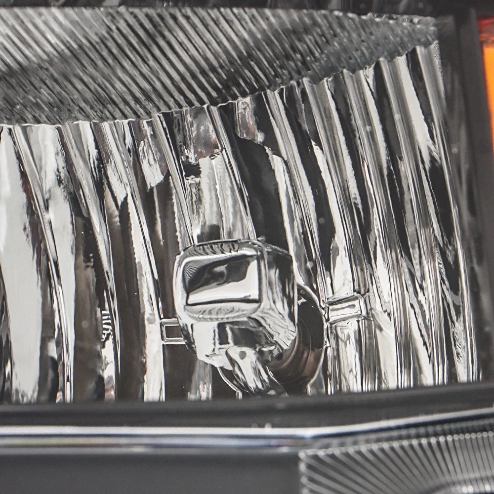 Left Headlight for Chevy Silverado 1500 (2019–2022) Halogen Black