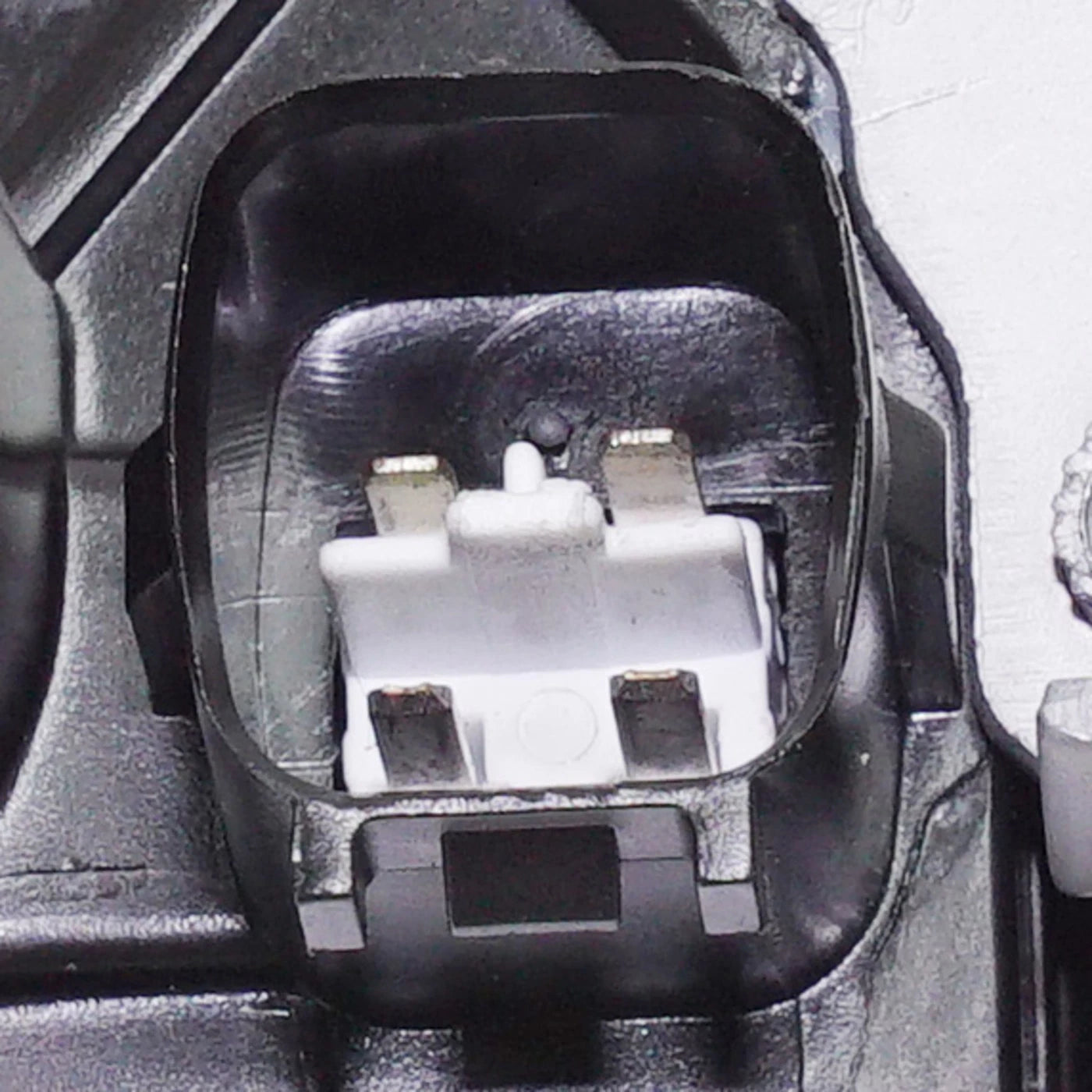 Rear Left Door Lock Actuator for Chrysler Aspen