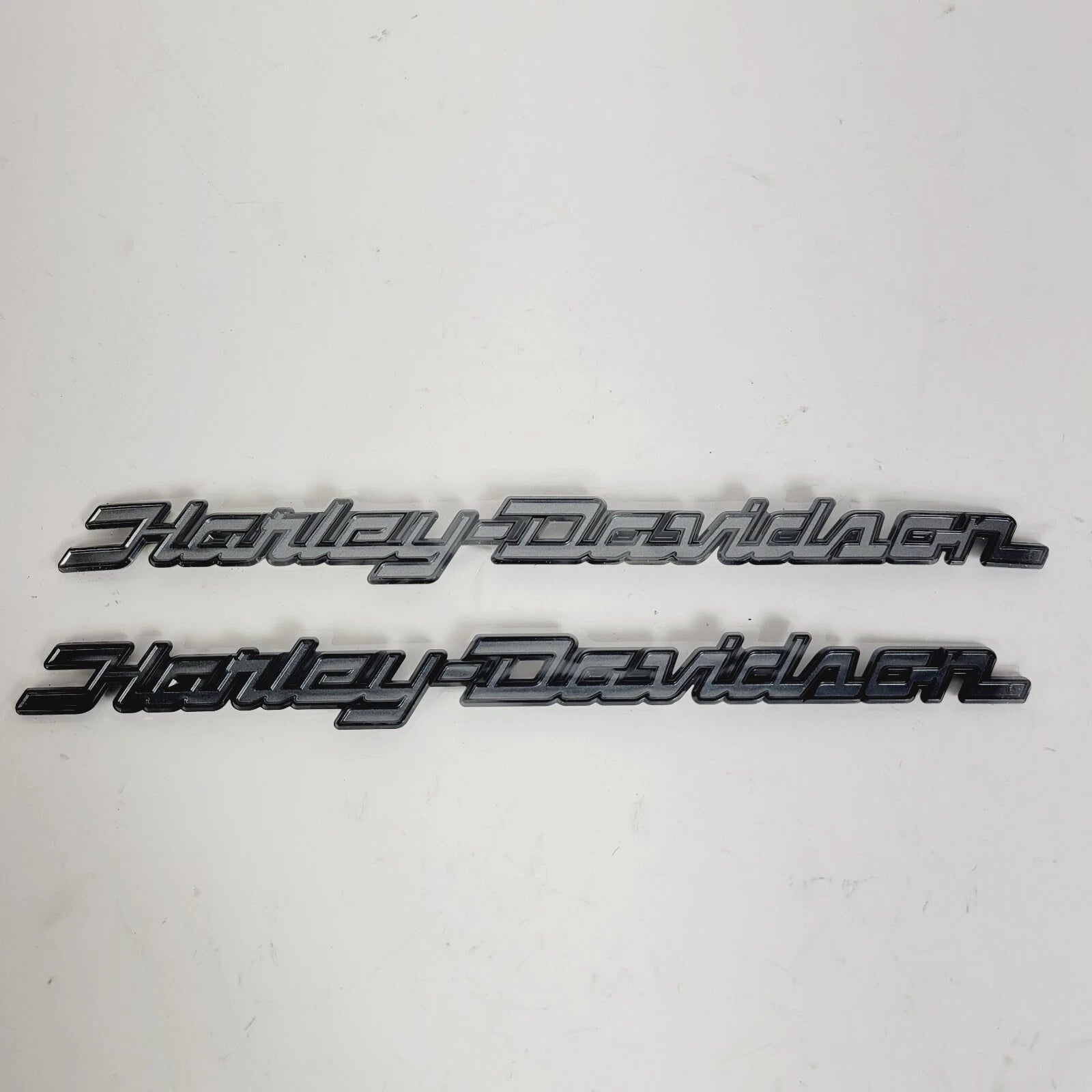 Set of 2 Harley Davidson Medallion Custom Color Left & Right Apex (2008–2023)