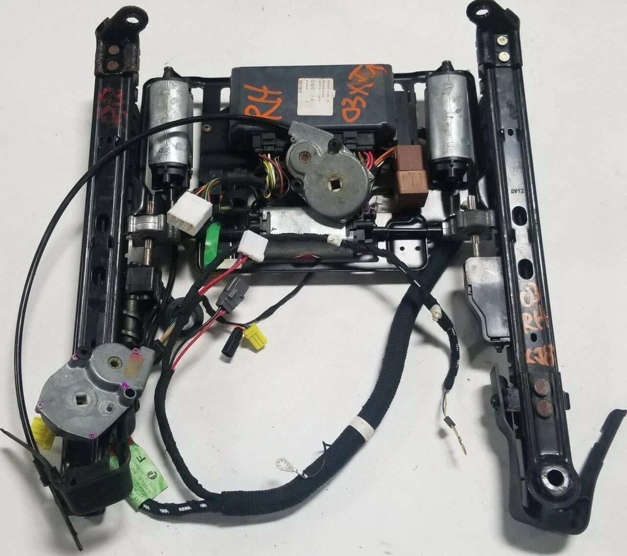 Right Front Seat Track with Motors for Jaguar XJ8 VDP XJR (1998–2003)