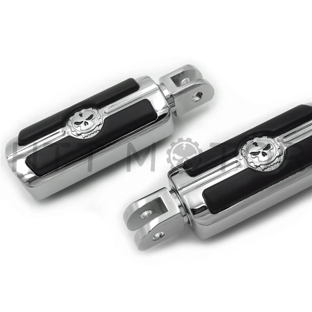 Chrome Gear Skull Footpegs for Harley FXBB FXBR FXBRS FXLR (2018–2023)