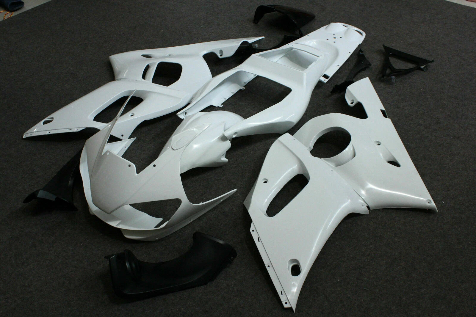ABS Injection Fairings Bodywork Kit for Yamaha YZF R6 (1998–2002)