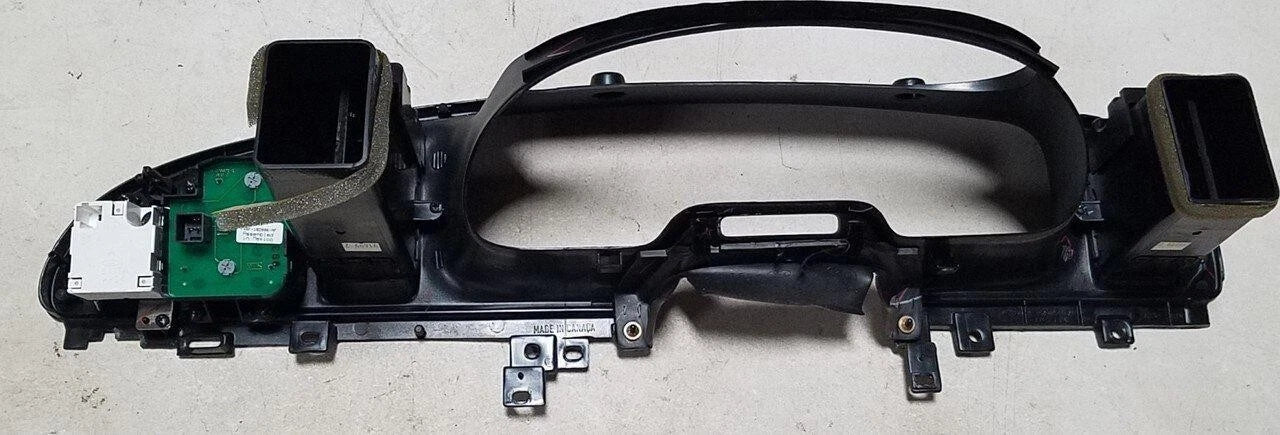 Dash Bezel for Lincoln Continental (1998–2002)
