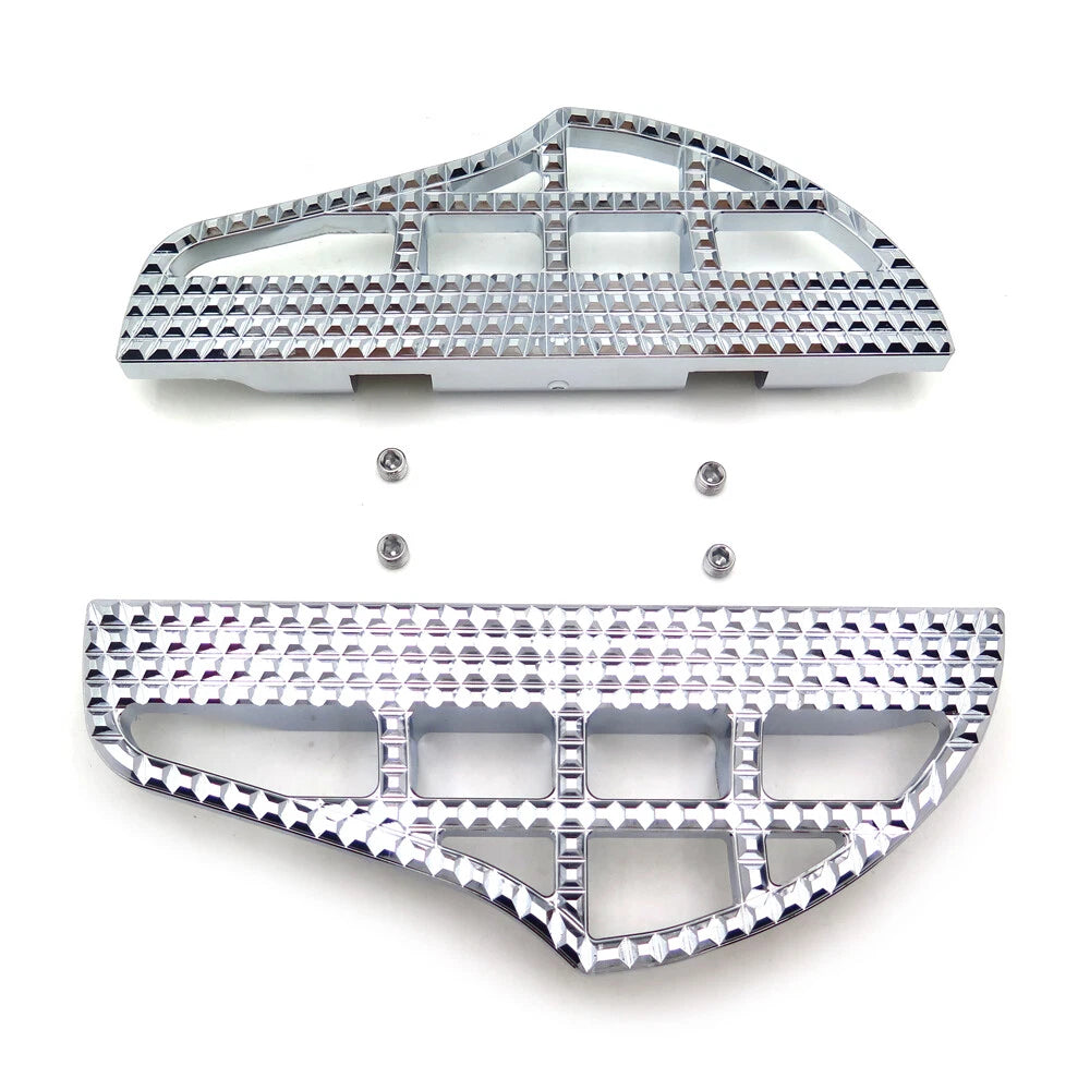 Shark Fin Dominator Passenger Footboard Kit for Harley Dyna Fat Boy (2006–2017)
