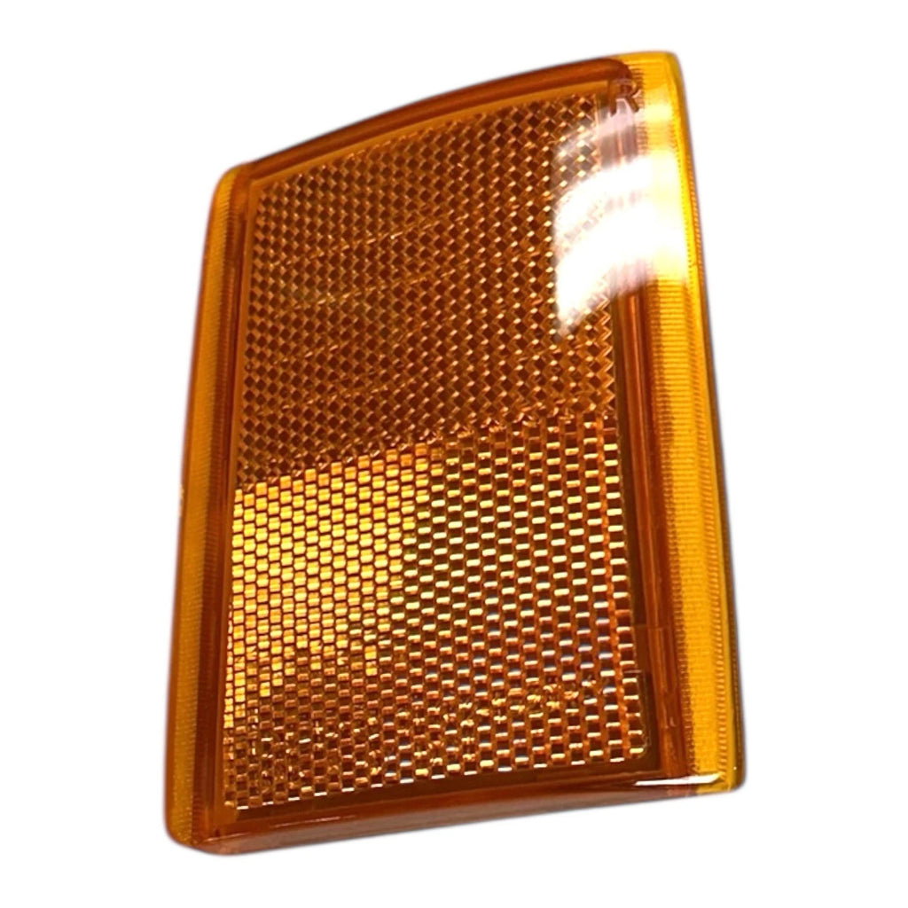 Side Marker Reflector Front Upper Passenger RH for Chevy C1500 (1988–1993)