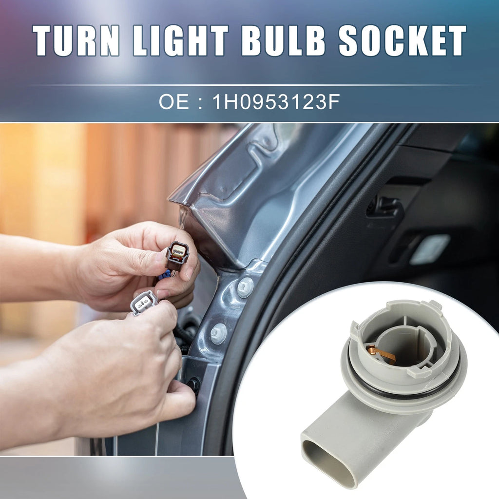 Turn Signal Lamp Socket for Volkswagen Transporter (1997–2002)