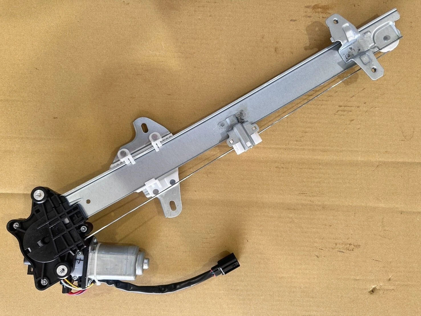 Front Left Window Regulator With 6 Pins Motor for Honda Civic (2016–2021)