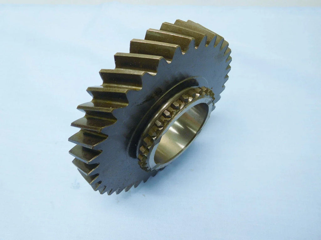 Genuine Transfer Case Low Gear for Toyota Hilux LN65 LN106 LN107 (1988-1997)