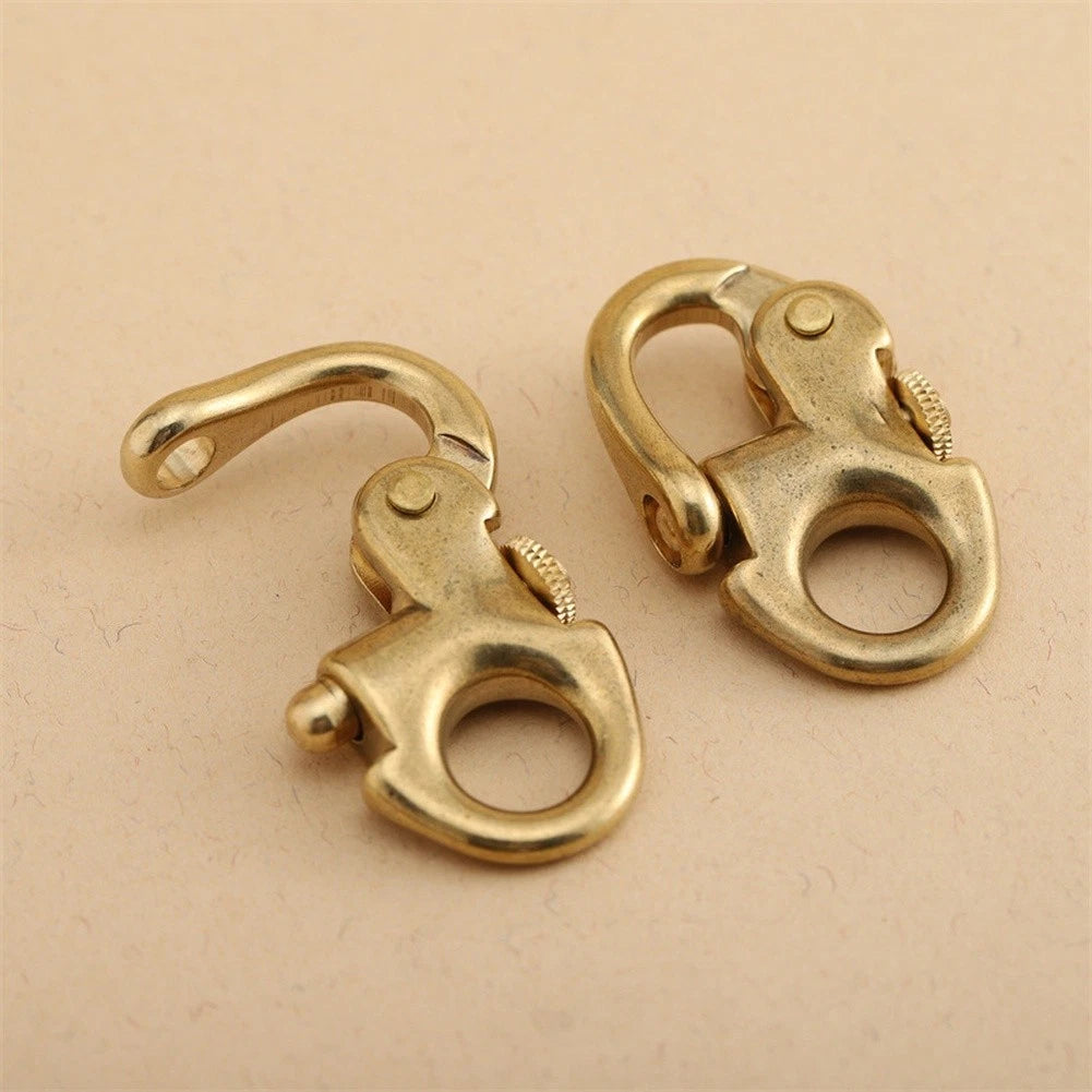 Brass Snap Shackle for Secure Attachment (42g)