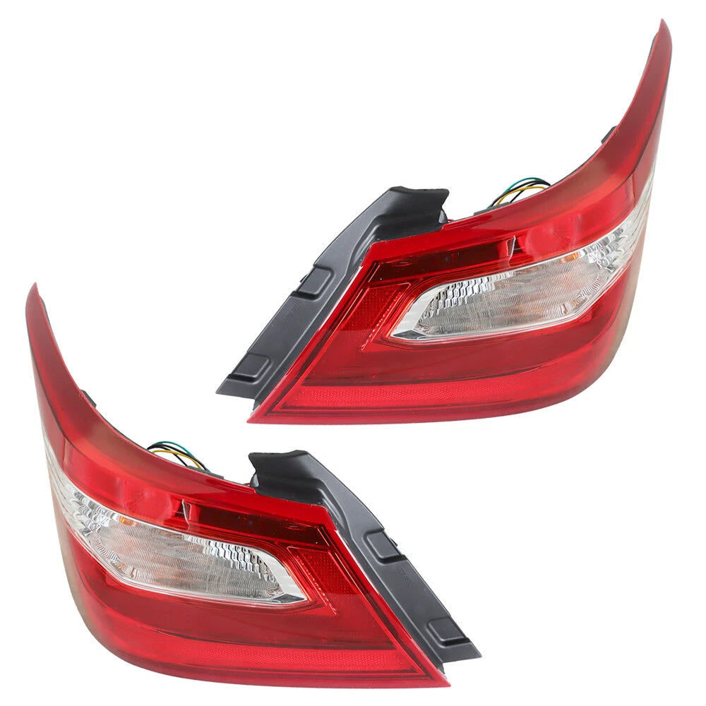 Set of 2 Red Rear Brake Tail Lights for Nissan Altima (2016–2018)