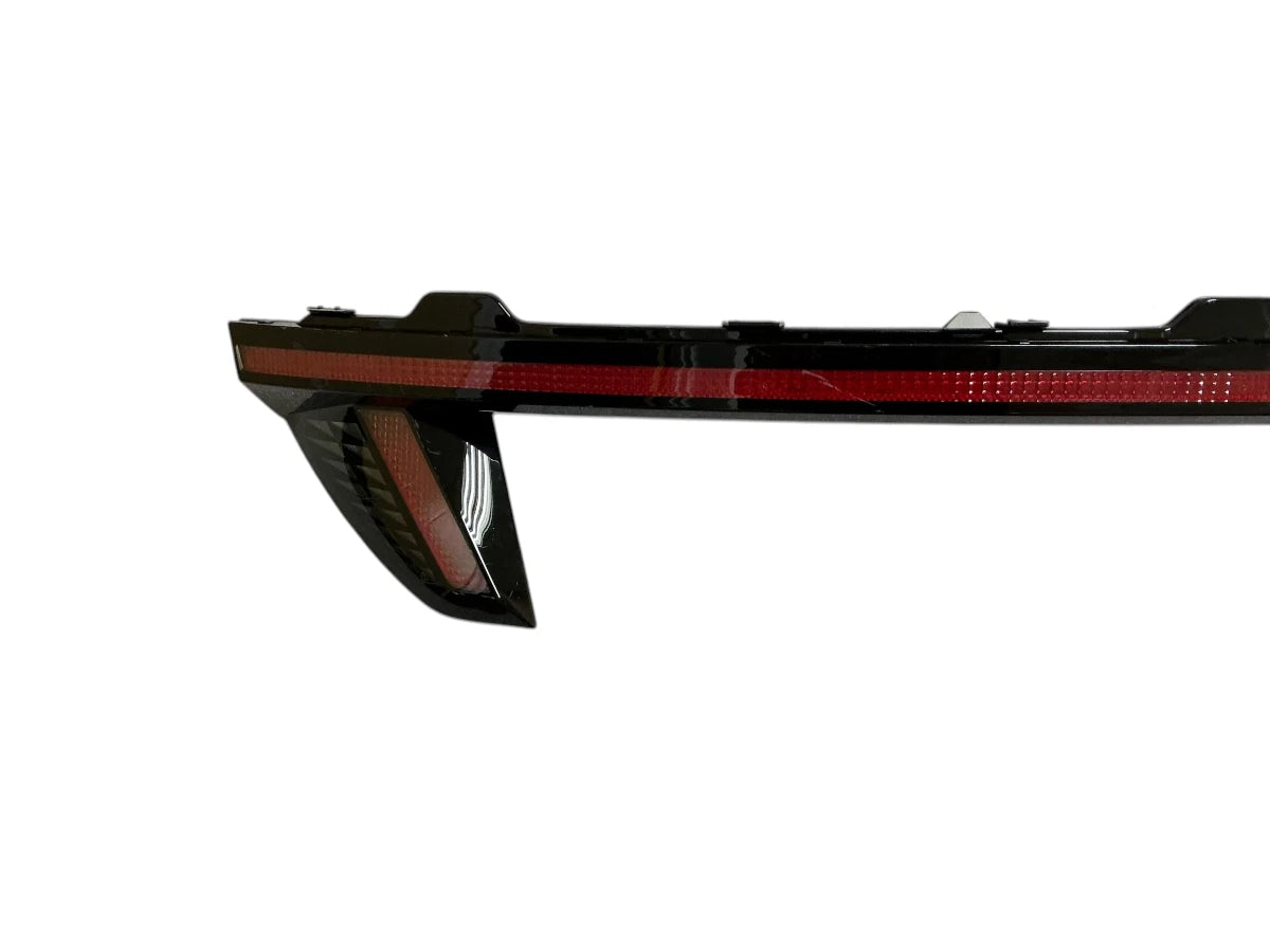 Rear Center LED Taillight for Hyundai Tucson (2025–2026) 92403-CW640