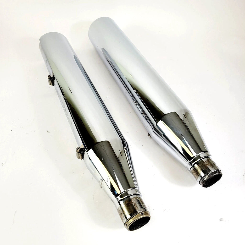 Slip On Mufflers w/Heat Shields for Harley-Davidson Softail Street Bob (2018–2023)
