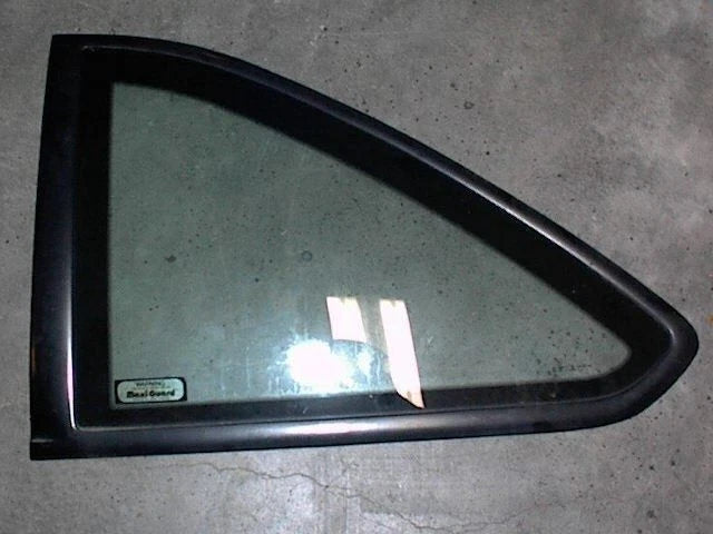 Rear Quarter Glass LH for Ford Thunderbird (1989–1997)