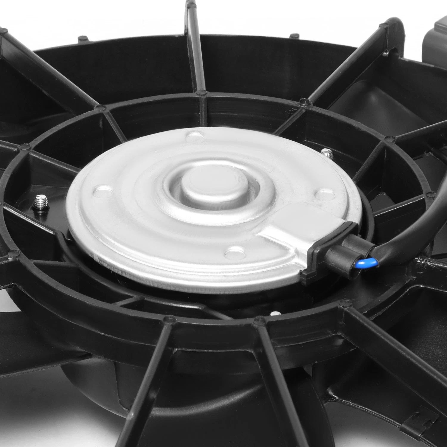 Radiator Cooling Fan Assembly for Buick Enclave Chevy Traverse (2021–2024)