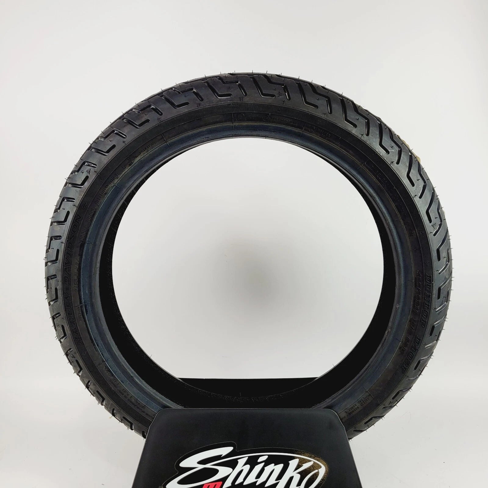 130/70B18 63H Front Tire for Harley-Davidson Dyna Switch Back (2012–2016)