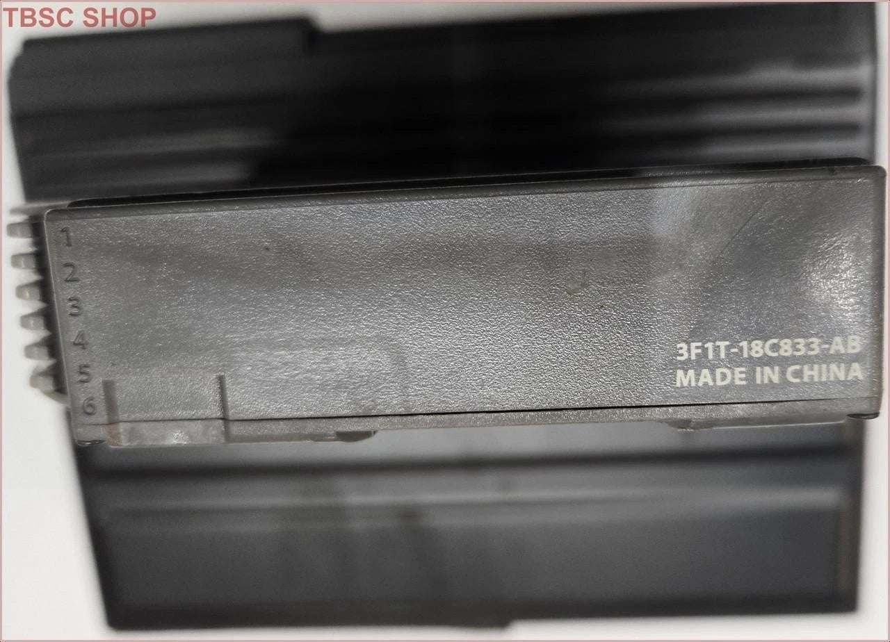 6 Disc CD Changer w/ Cartridge for Ford Taurus Mercury Sable (2001–2007) 3F1T-18C83
