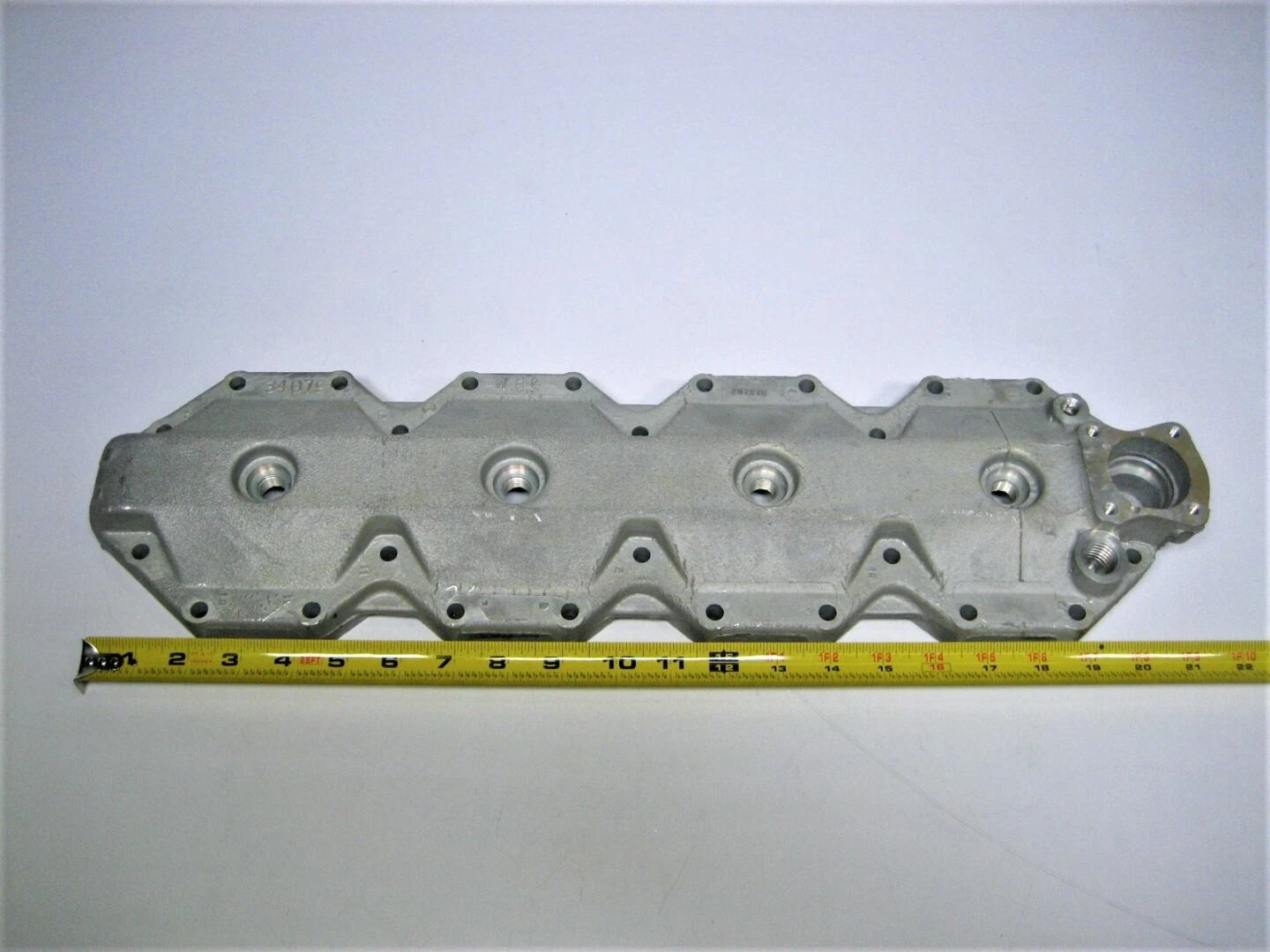 Cylinder Head Kit for Evinrude Johnson 250HP 300HP (OMC 340797)