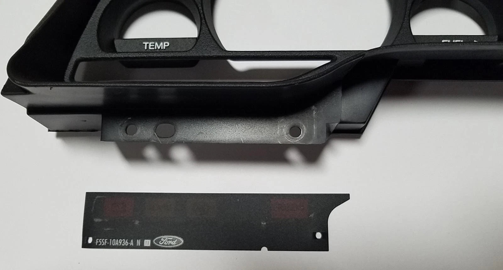 Instrument Gauge Cluster Panel for Ford Thunderbird Cougar (1994–1996)