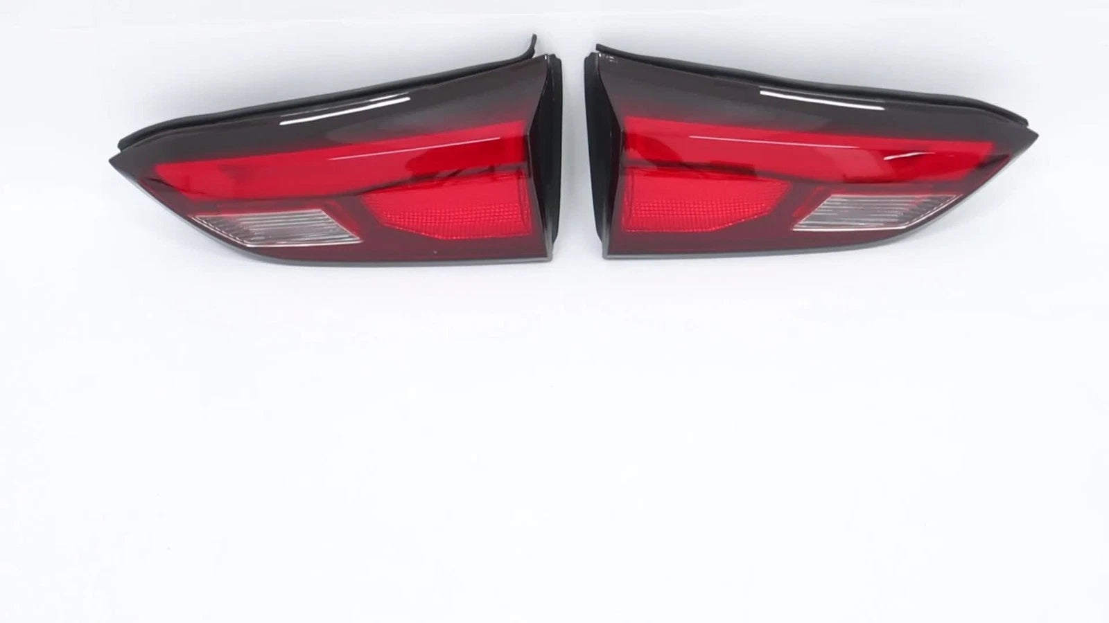 Driver & Passenger Side Tail Lights for GMC Terrain (2018–2021)