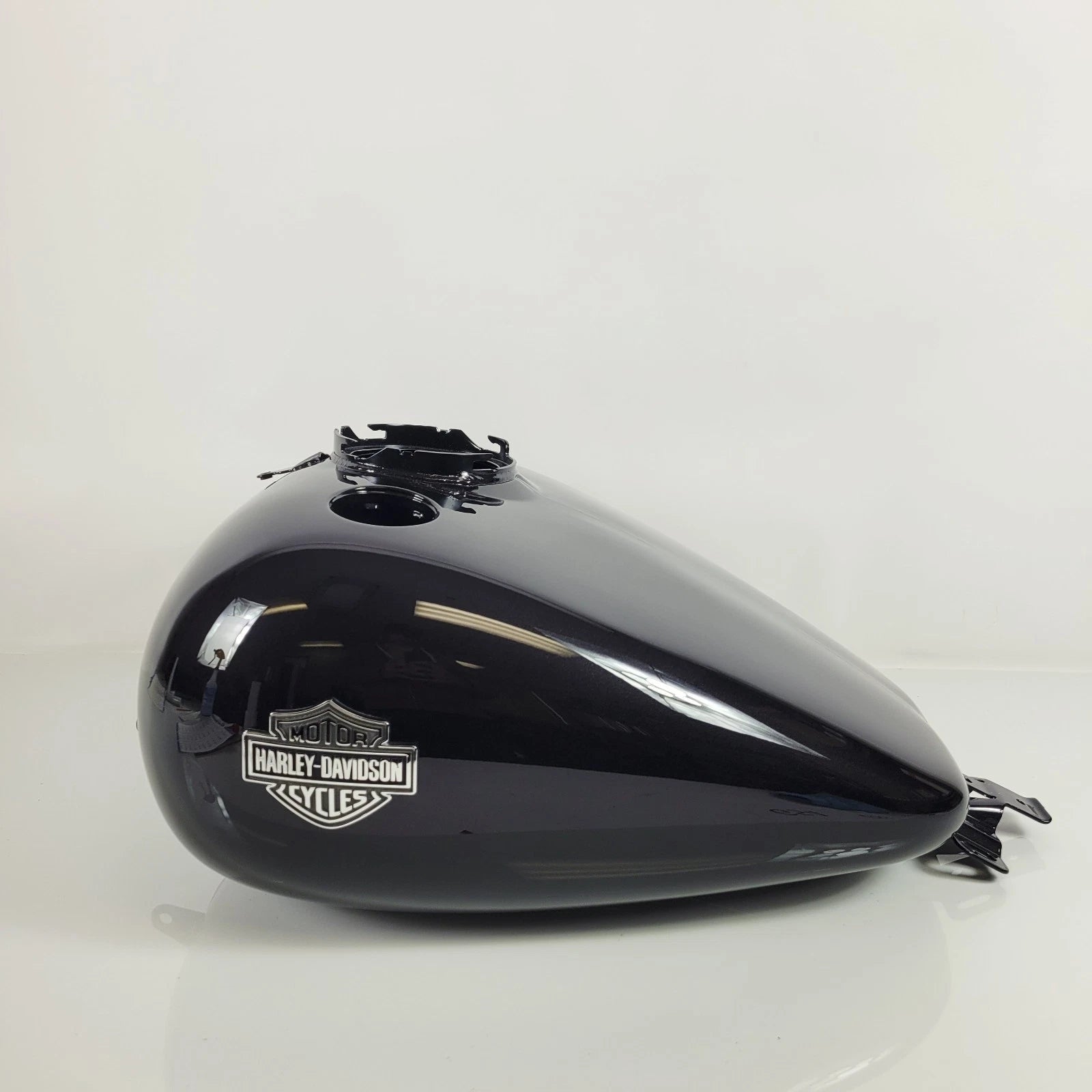 6Gal Gas Tank for Harley-Davidson FLHRXS (2021) - Black Jack Metallic, Blk Trim