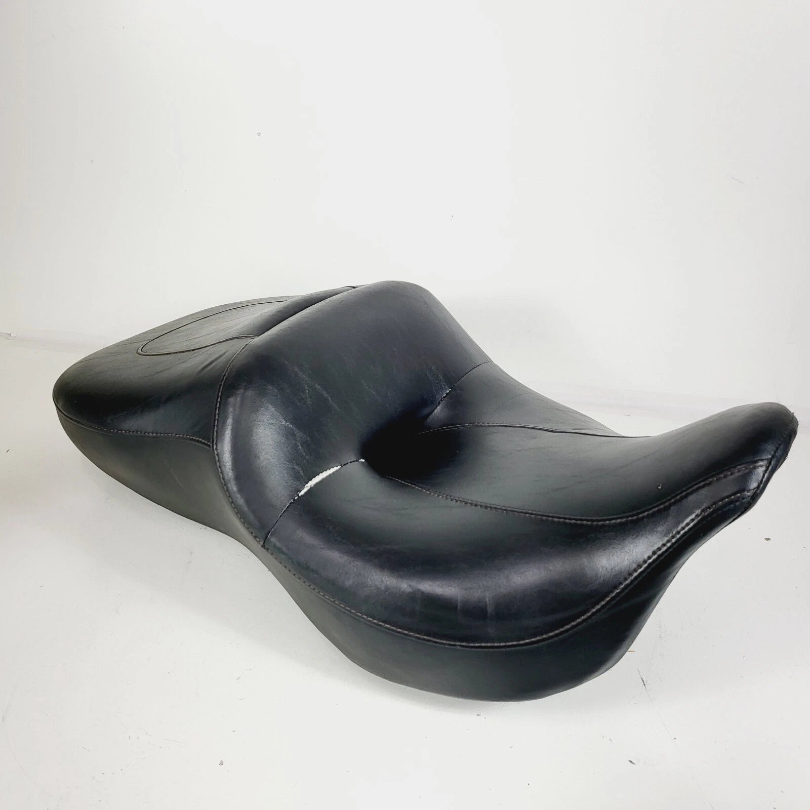 Genuine Touring Seat for Harley Electra Glide (2008–2023) - Comfort