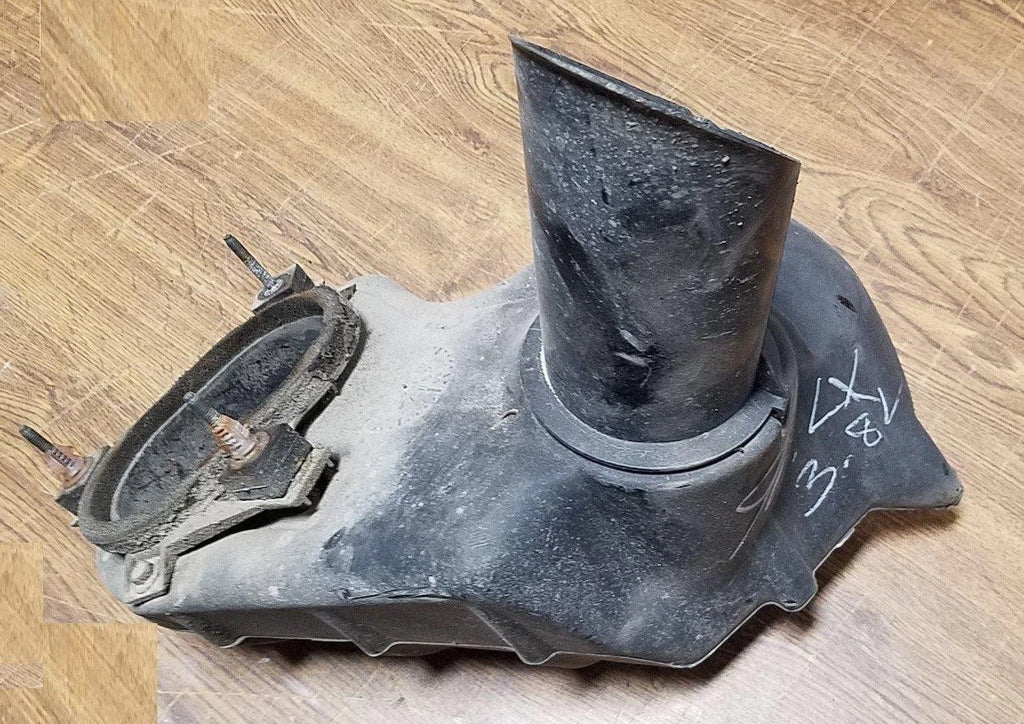 Air Silencer for Thunderbird Cougar 3.8L (1996–1997)