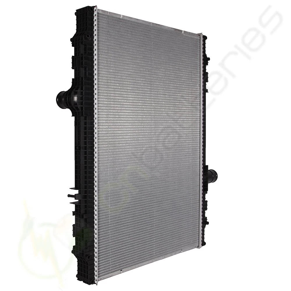 Aluminum Truck Radiator for Kenworth T400, Peterbilt 330 (2011–2013)