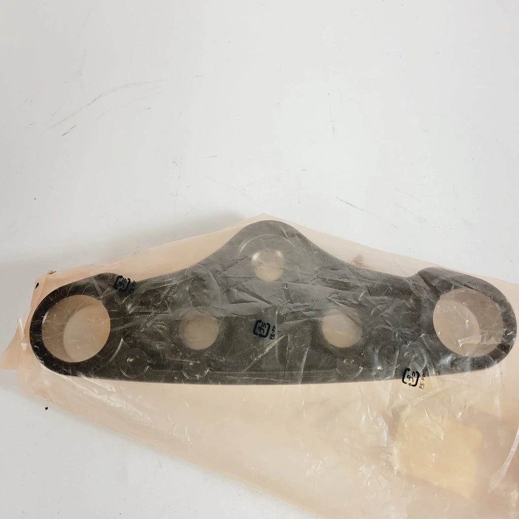 Upper Triple Tree Clamp Bracket for Suzuki C90T Boulevard (2013–2019) 51311-06J20