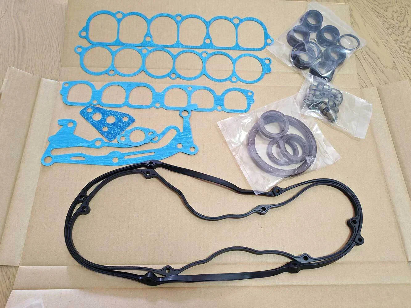 VRS Cylinder Head Gasket Set for MITSUBISHI 380 DB 3.8L 6G75 (2005-2008)