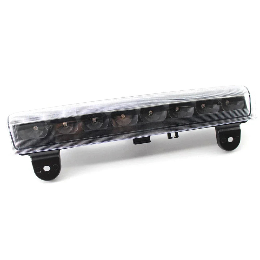 Rear Roof Third Brake Light Stop Lamp for Chevy Suburban, GMC Yukon (00-06)